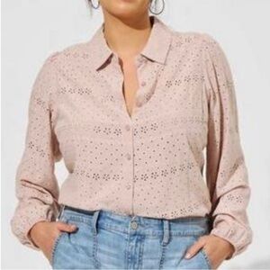 Like New Torrid Eyelet Button Up Top Size 4X